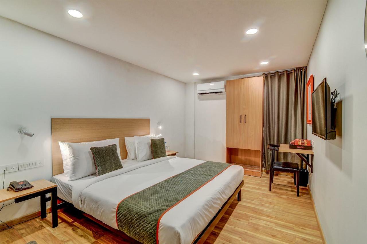 Oyo Townhouse 104 Koramangala Maharaja Signal Otel Bangalore Dış mekan fotoğraf