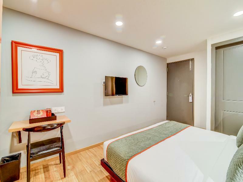 Oyo Townhouse 104 Koramangala Maharaja Signal Otel Bangalore Dış mekan fotoğraf