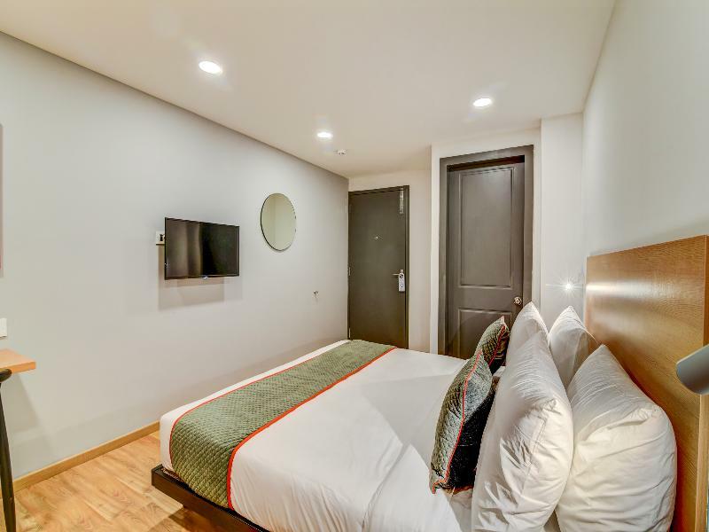 Oyo Townhouse 104 Koramangala Maharaja Signal Otel Bangalore Dış mekan fotoğraf